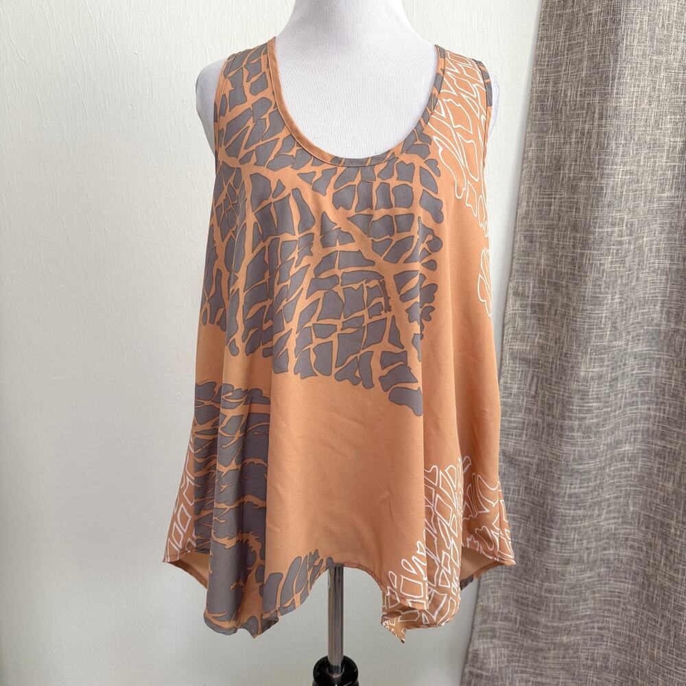 Manuhealii Womens Racerback Tank L Tan Hawaiian Print